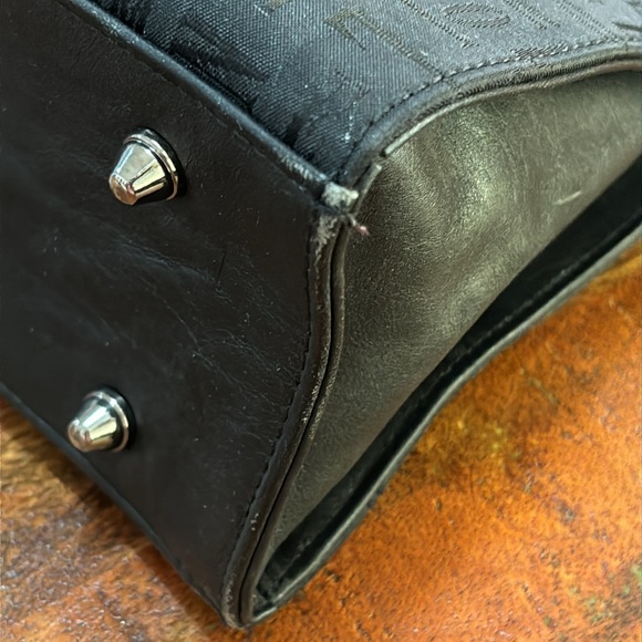 Nicole Miller Black Shoulder Bag - Picture 12 of 13